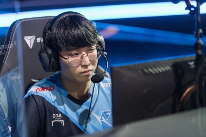 突破刷新最 突破刷新最