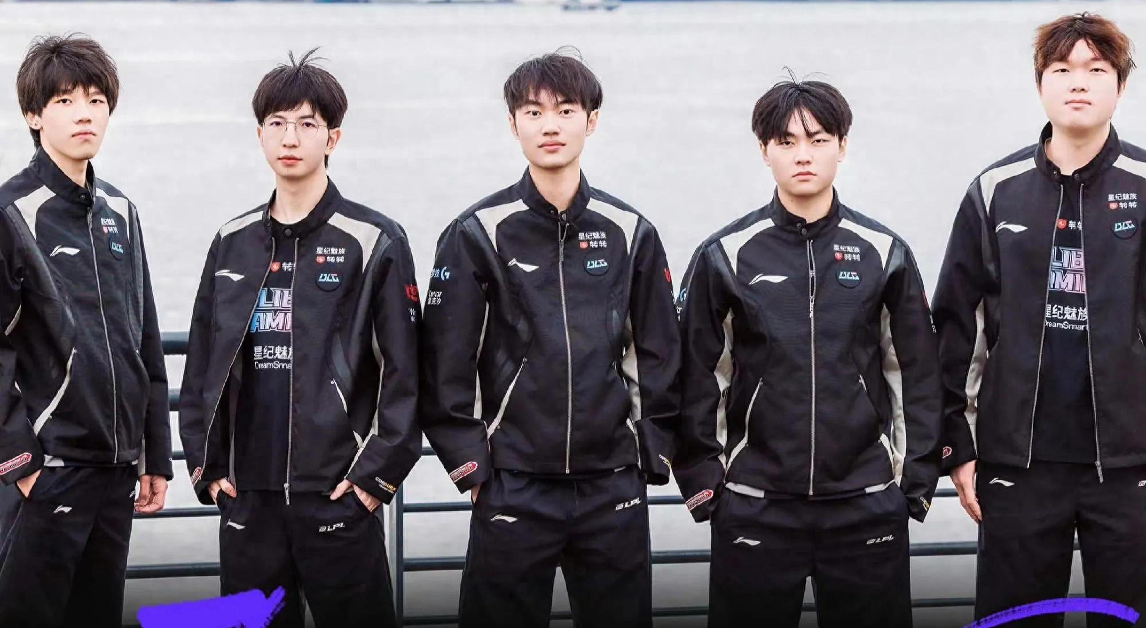 足见他在楚 足见他在楚