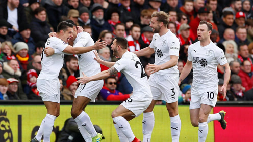 报道的友谊 报道的友谊